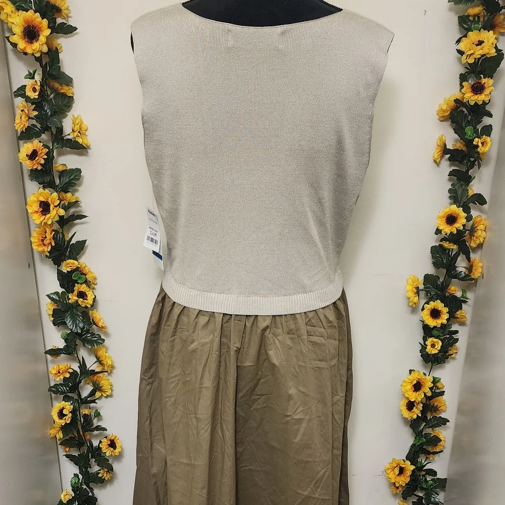 Taylor Maxi Dress - Picture 6 of 10